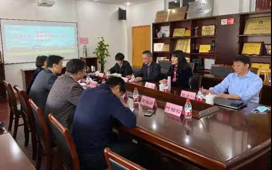 d89bb8dc7bce7a5353f5471bab21e98